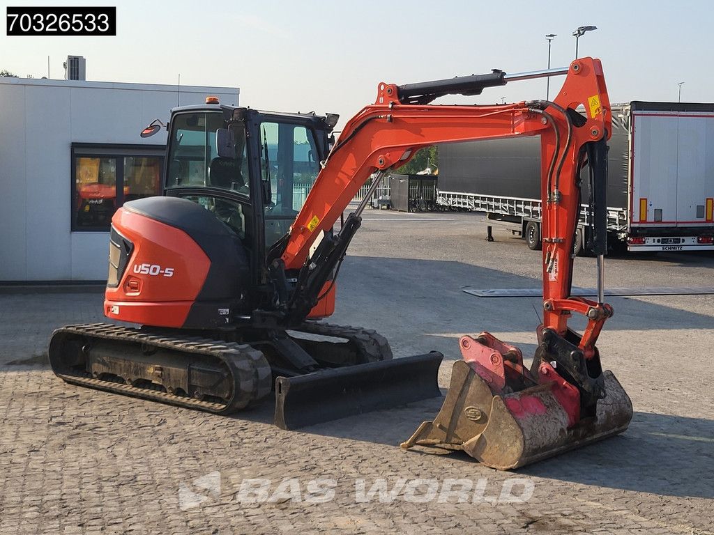 Kubota U50 -5 A/C - 3 Buckets