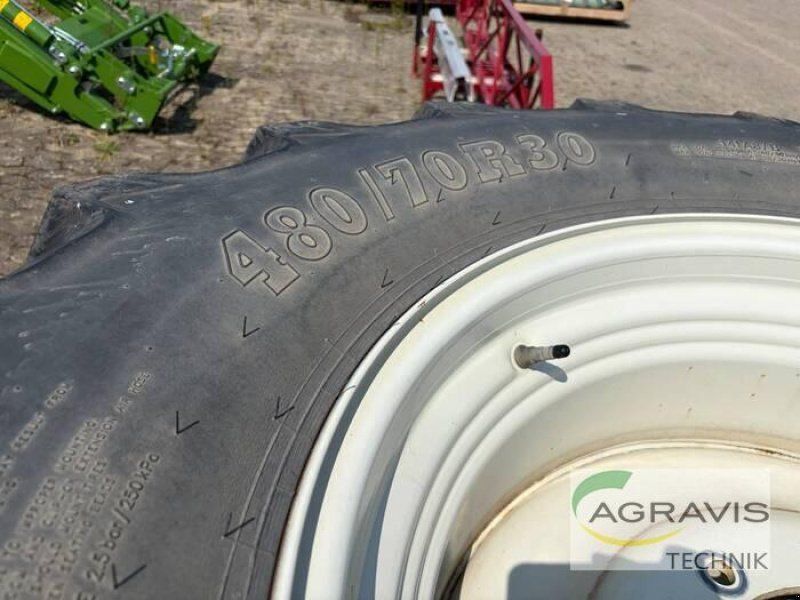 BKT 480/70R30