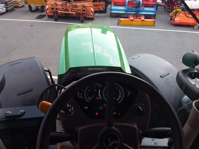 John Deere 6155R