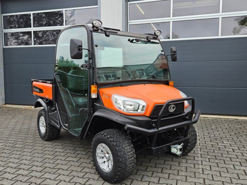 Kubota RTVX-1110
