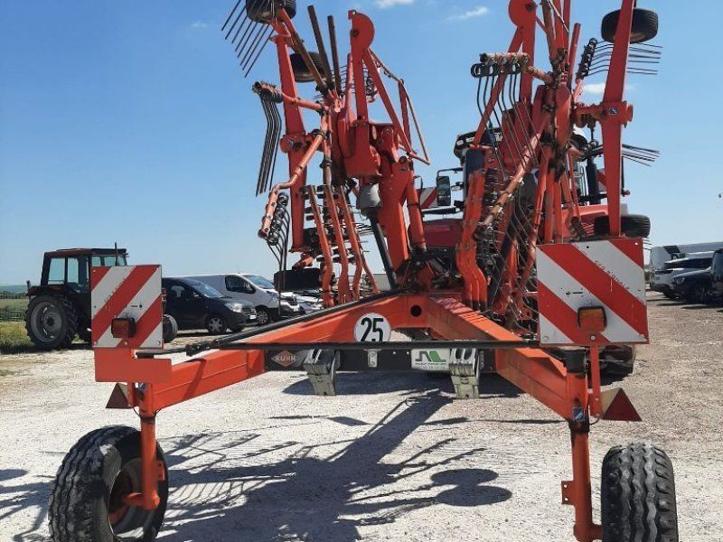 Kuhn GA8121