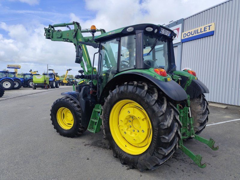 John Deere 6100M