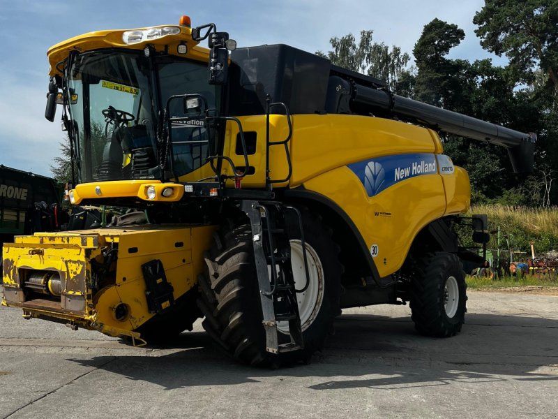 New Holland CR 9070 ELEV