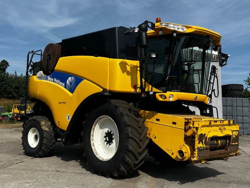 New Holland CR 9070 ELEV