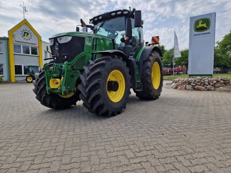 John Deere 6250R