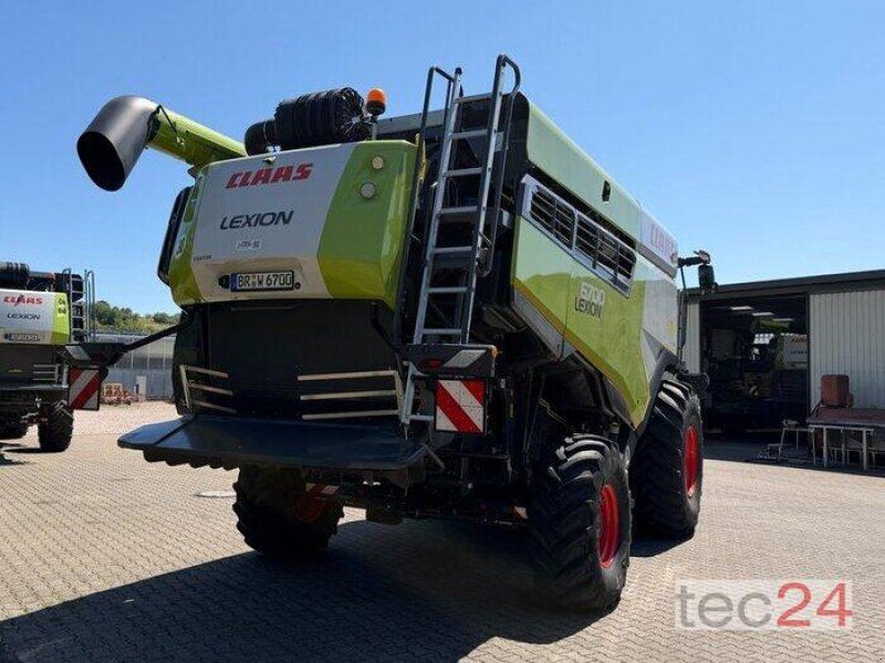 Claas Lexion 6700 mit Schneidwerk