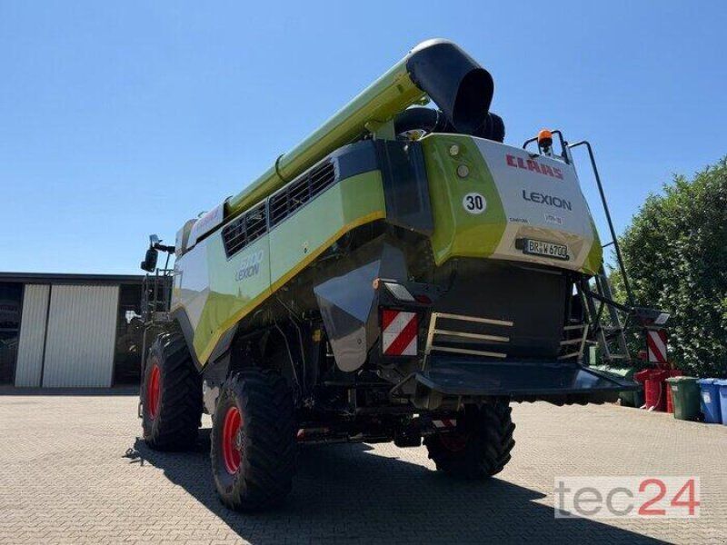 Claas Lexion 6700 mit Schneidwerk