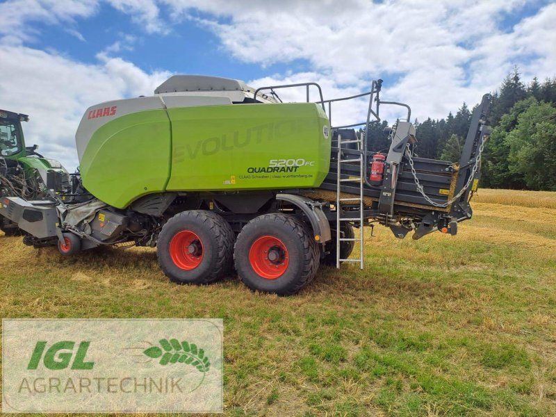 Claas Quadrant 5200 FC Evolution