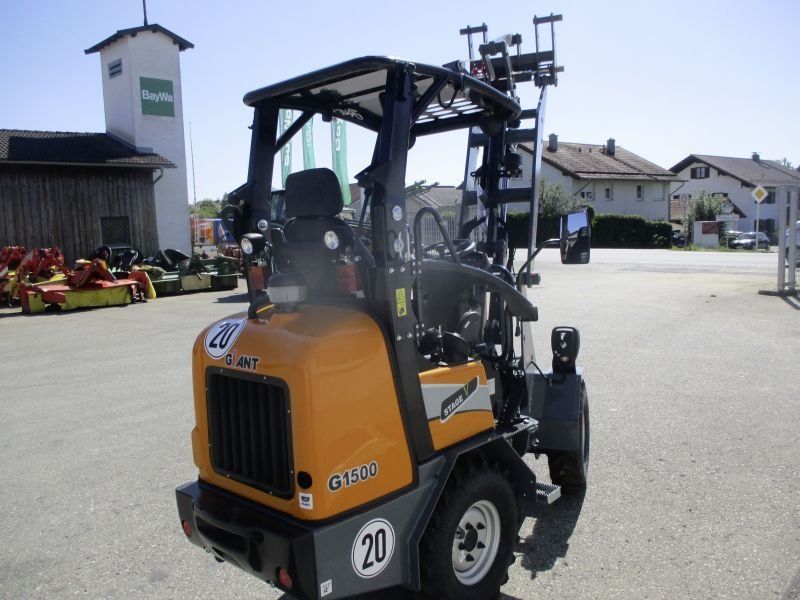Giant G1500 #886