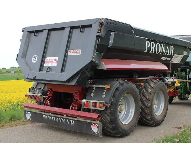 Pronar T 701 HP Hardox Halfpipe Erdmulde 22 to Vorführmaschine 600/55R2