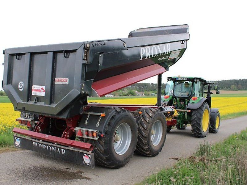 Pronar T 701 HP Hardox Halfpipe Erdmulde 22 to Vorführmaschine 600/55R2