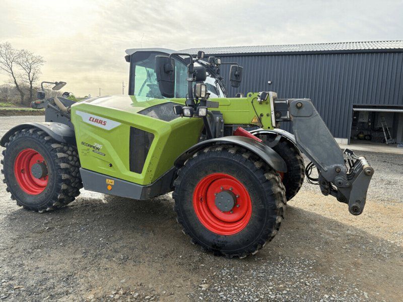 Claas SCORPION 736 VPOWER