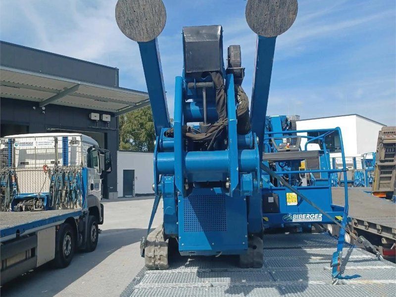 JLG X26J+