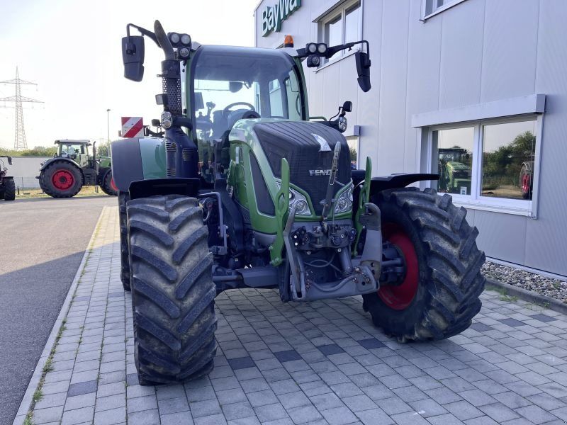 Fendt 724 VARIO S4 PROFI PLUS