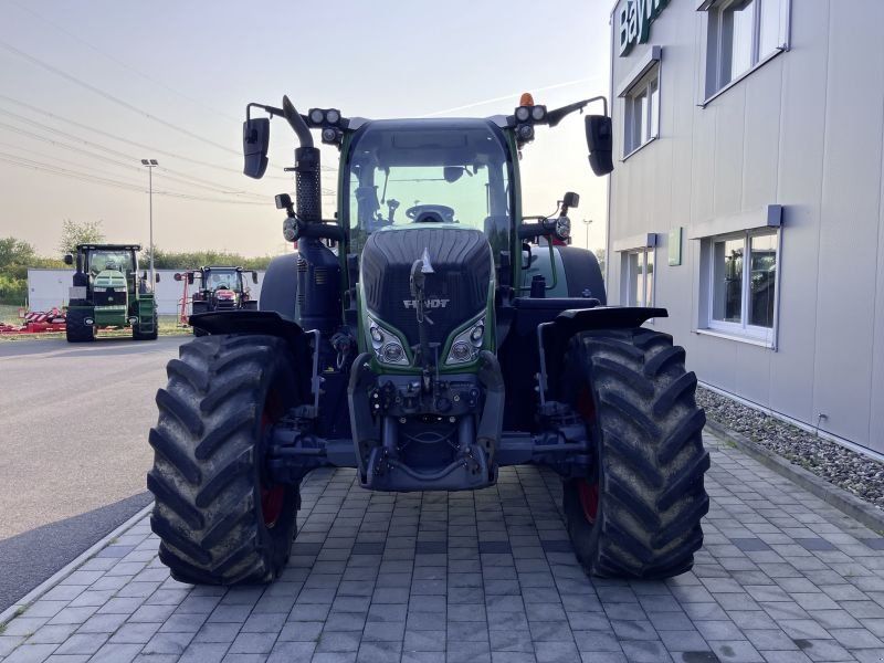 Fendt 724 VARIO S4 PROFI PLUS