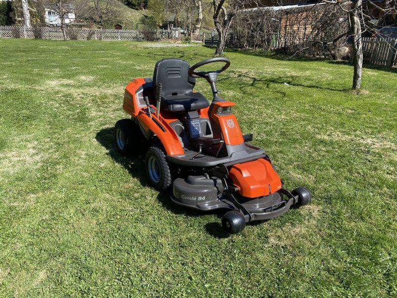 Husqvarna Rider R 216T AWD