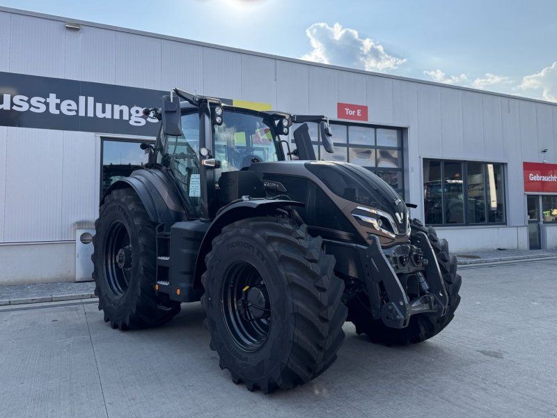 Valtra Q305