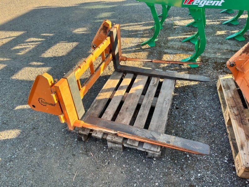 Hauer Palettengabel mit 1100mm Zinken + Ballenspieß zu