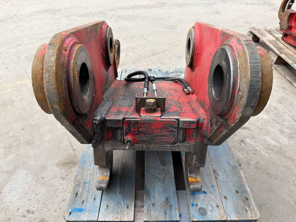 BMT Baumaschinen SW3 - 324D / 325D / 329D / 329E / 330
