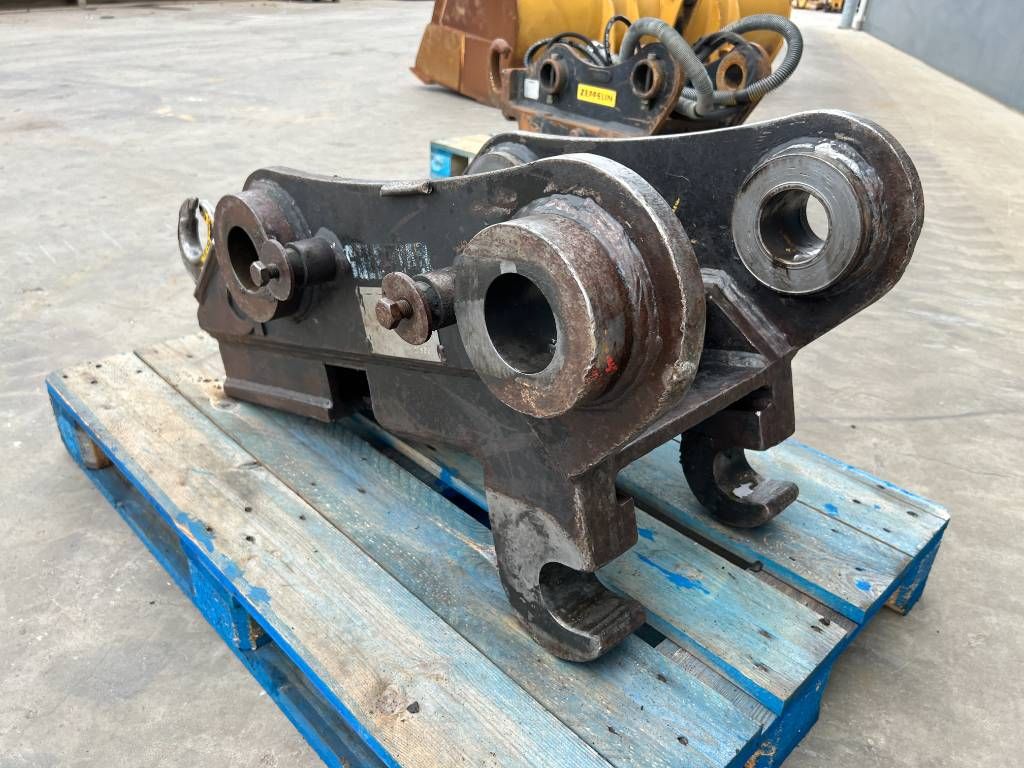 Gjerstad Volvo S1 - M318D / 320D / 320E / 320F / 323D / 323