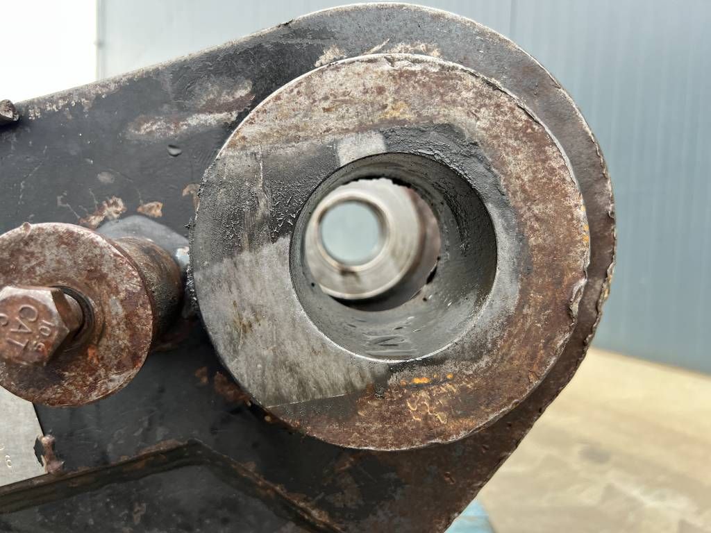 Gjerstad Volvo S1 - M318D / 320D / 320E / 320F / 323D / 323