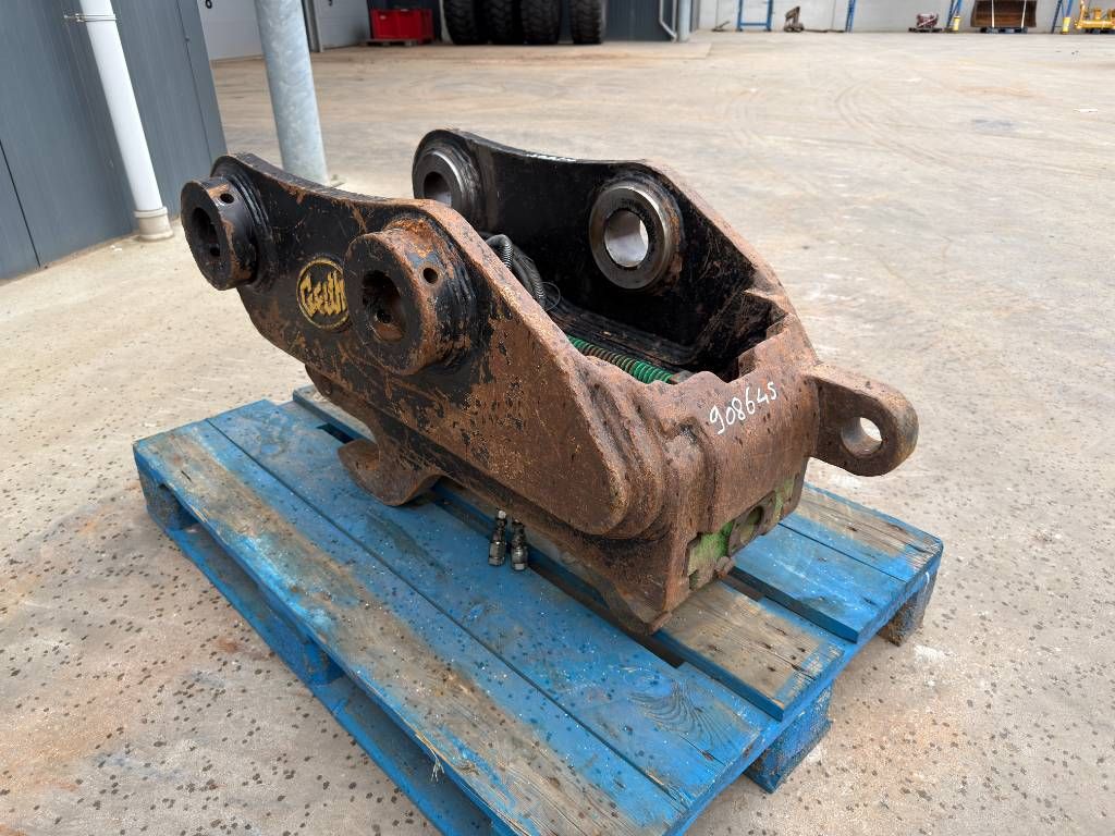 Miller M318D / 320D / 320E / 320F / 323D / 323E / 323F /