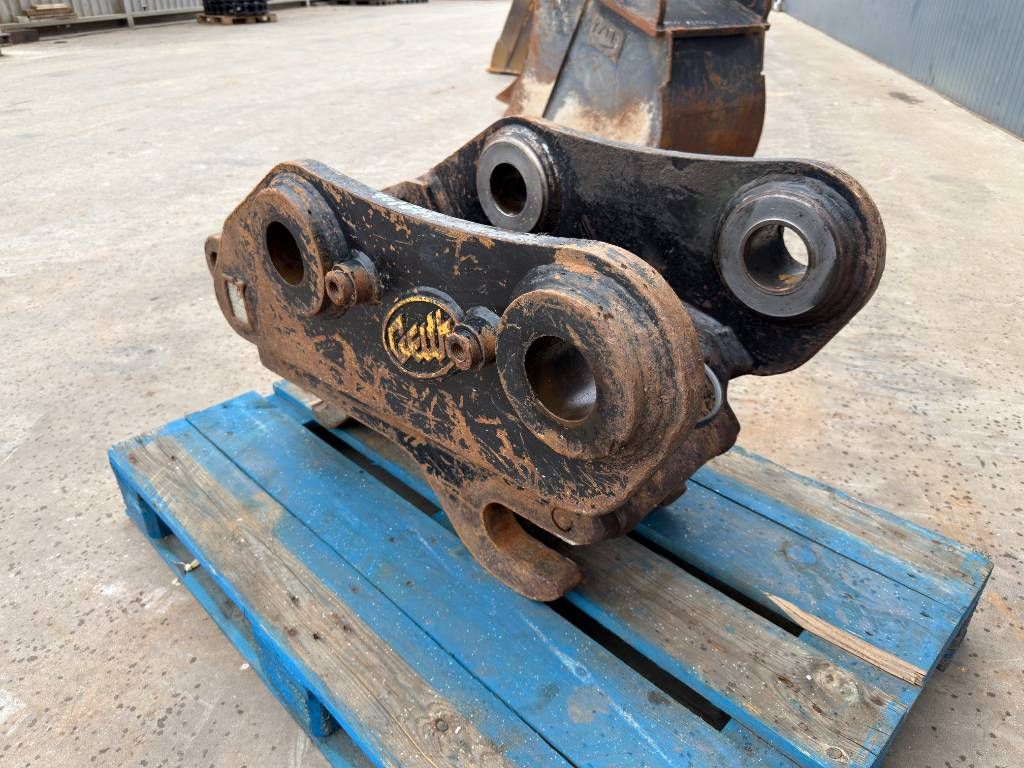 Miller M318D / 320D / 320E / 320F / 323D / 323E / 323F /
