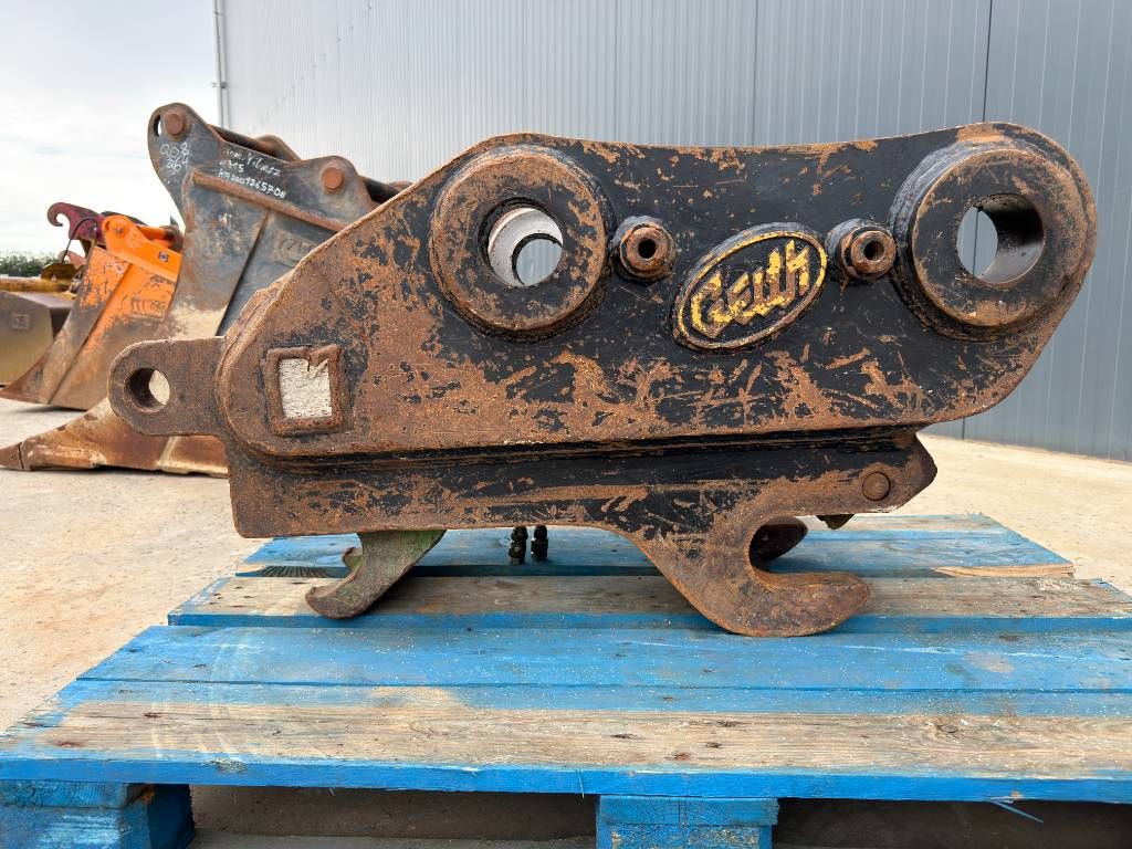 Miller M318D / 320D / 320E / 320F / 323D / 323E / 323F /