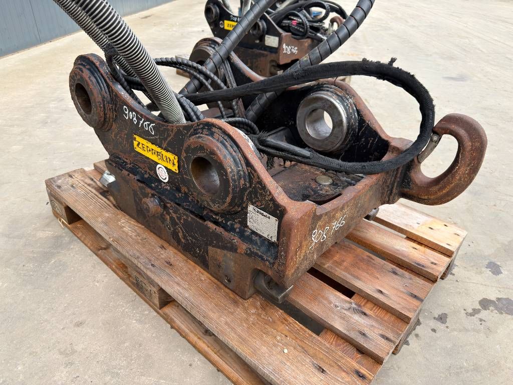 OilQuick OQ70/55 - 329D / 329E / 330F