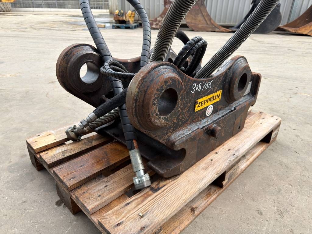 OilQuick OQ70/55 - 329D / 329E / 330F