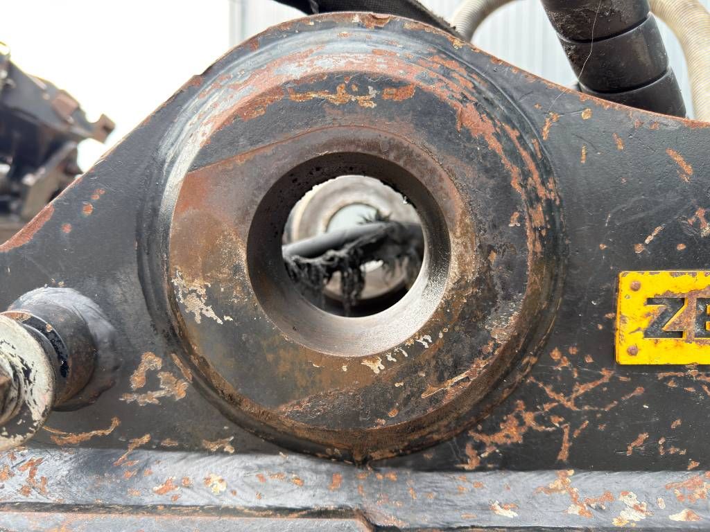 OilQuick OQ70/55 - 329D / 329E / 330F