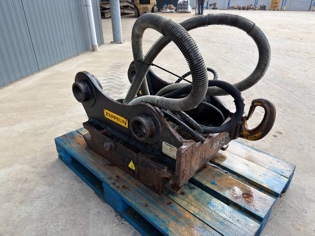 OilQuick OQ70/55 - M318D / 320D / 320E / 320F / 323D / 323E