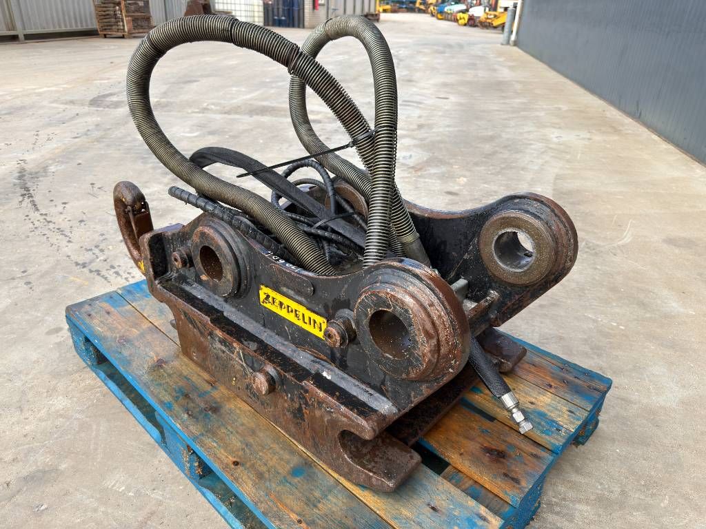 OilQuick OQ70/55 - M318D / 320D / 320E / 320F / 323D / 323E