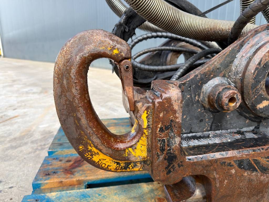 OilQuick OQ70/55 - M318D / 320D / 320E / 320F / 323D / 323E