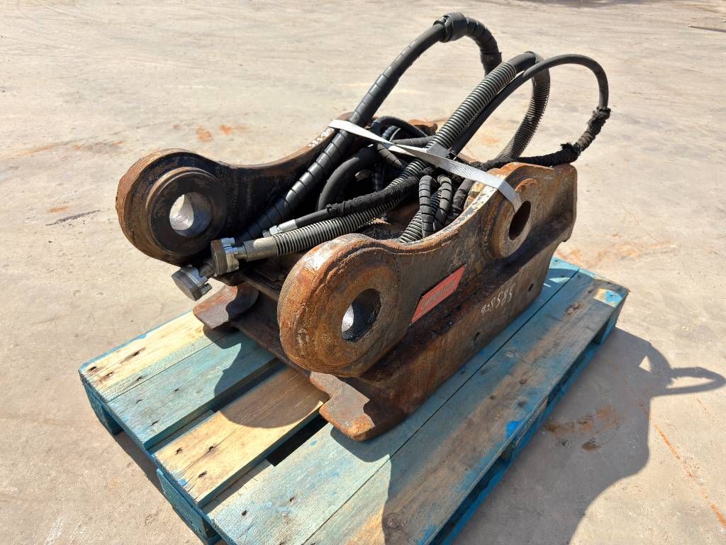 OilQuick OQ80 - 325D / 329D / 329E / 330F