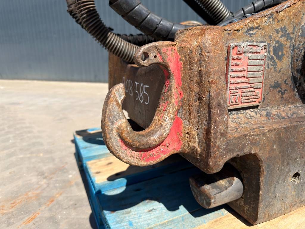 OilQuick OQ80 - 325D / 329D / 329E / 330F