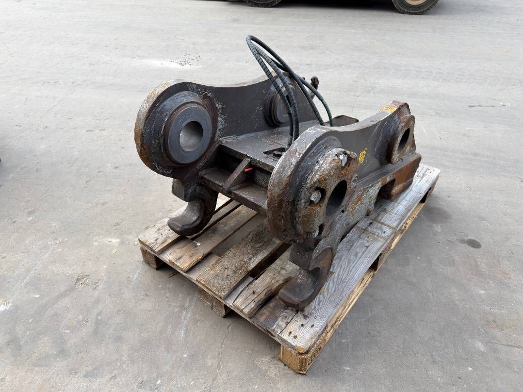 Volvo S3 - 330 / 336 / 340