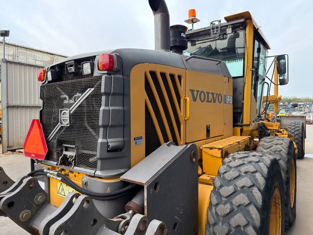Volvo G930 - CE - LOW HOURS