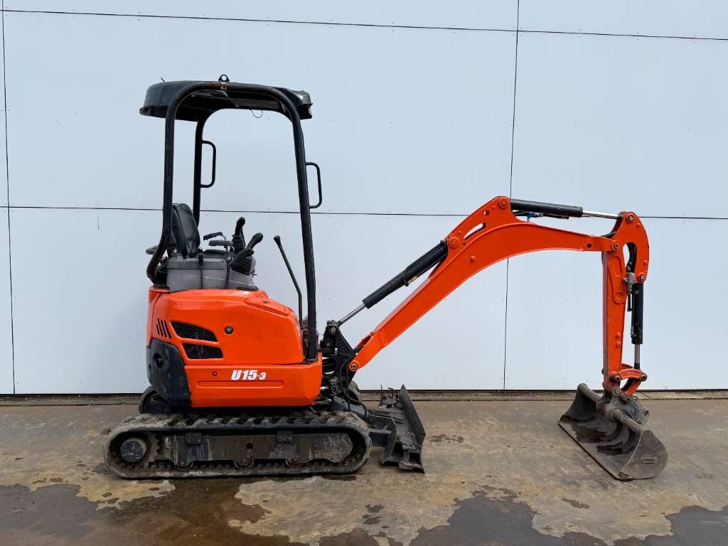 Kubota U17-3 - Hydr. Undercarriage / Hammer Lines