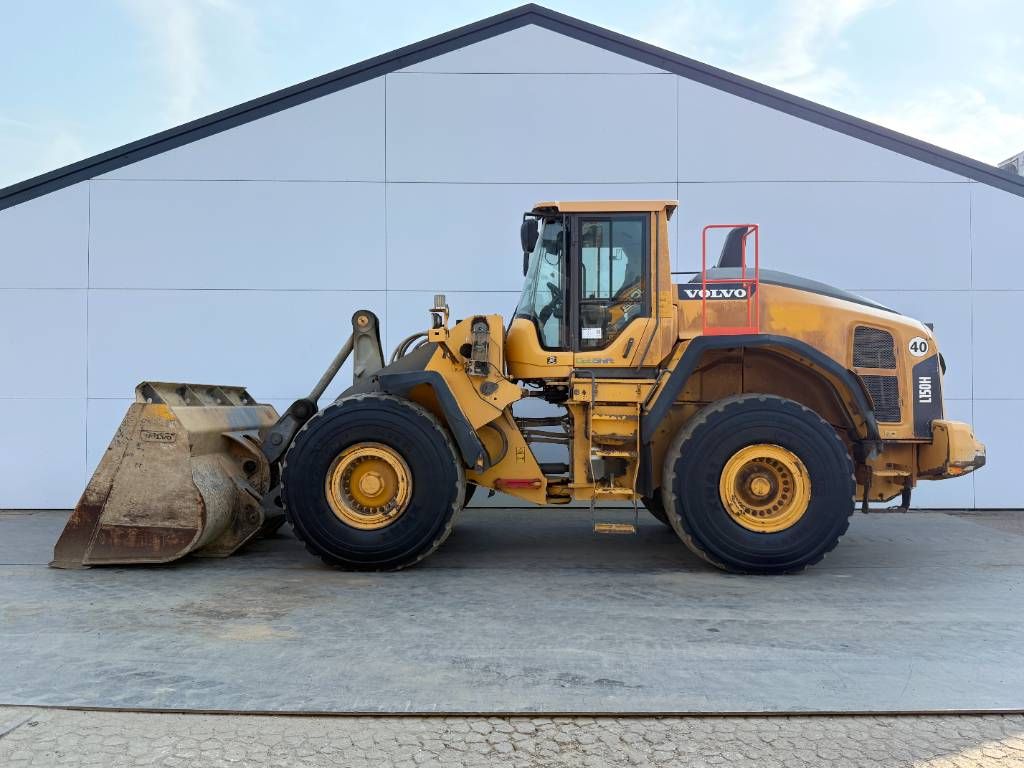 Volvo L150H - Automatic Greasing / Camera