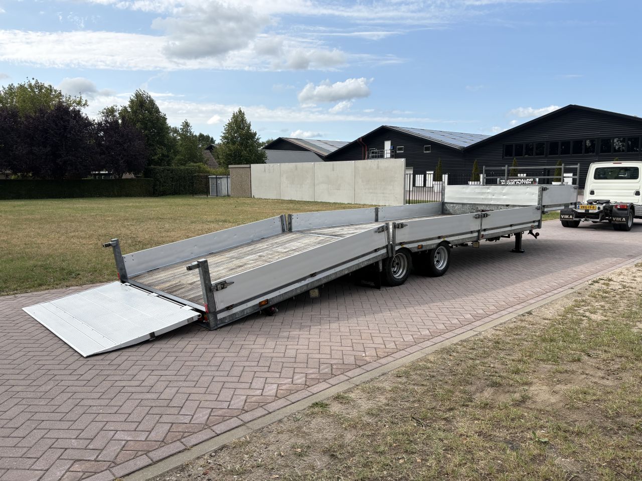 Be oplegger VELDHUIZEN knikvloer 8 TON