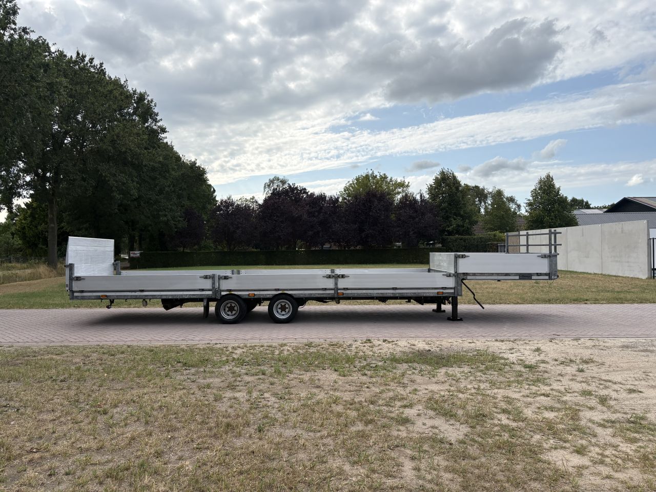 Be oplegger VELDHUIZEN knikvloer 8 TON