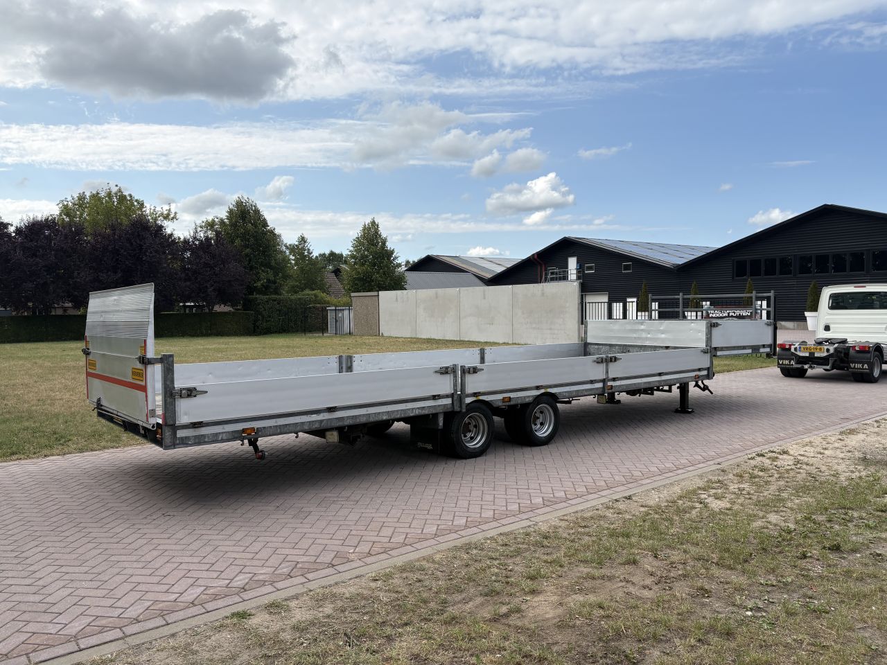 Be oplegger VELDHUIZEN knikvloer 8 TON