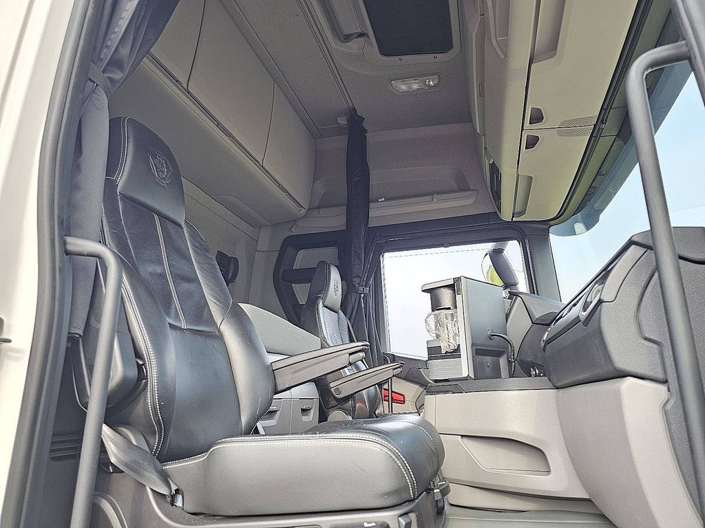 SCANIA R500 6x2/4 lb mega ret