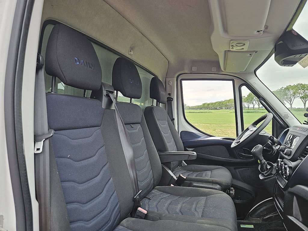 IVECO DAILY 35C16 bakwagen laadklep!