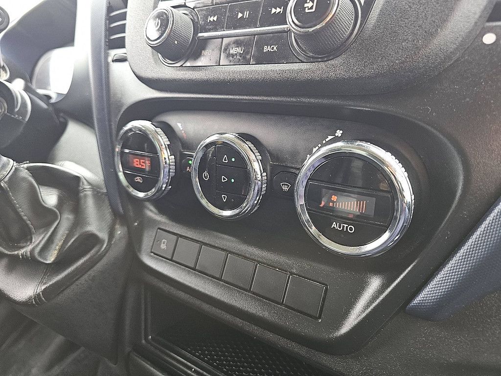 IVECO DAILY 35C16 bakwagen laadklep!