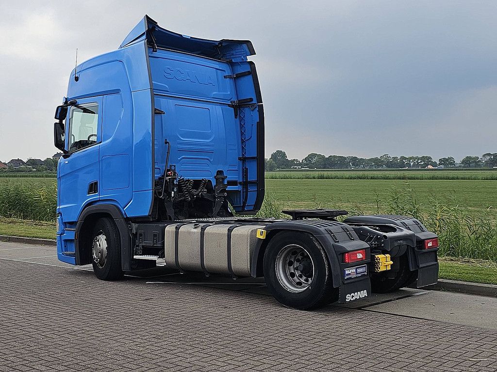 SCANIA R450