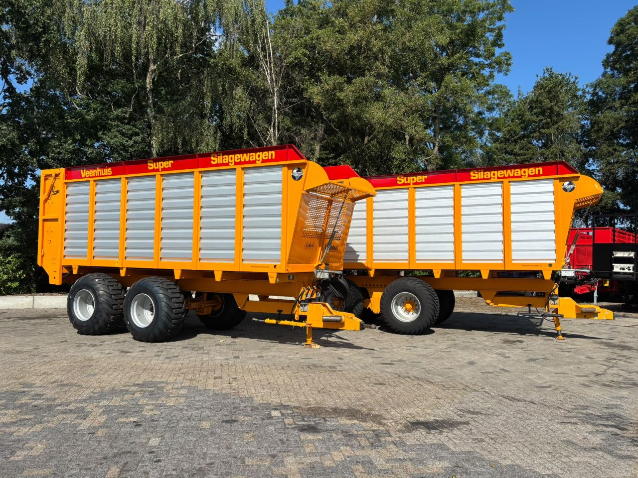 2x Veenhuis SW 400 - 2