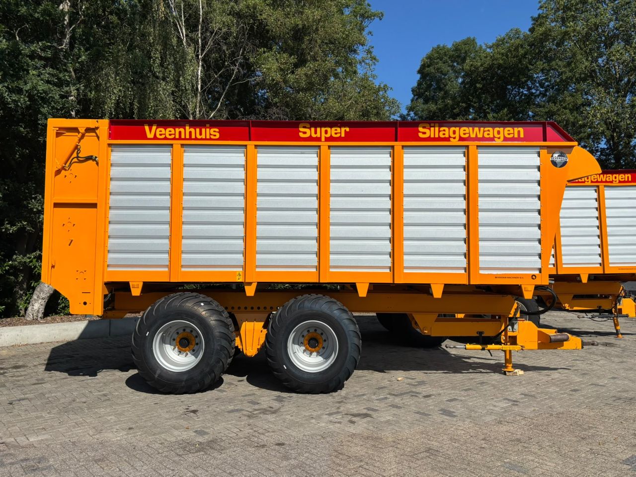 2x Veenhuis SW 400 - 2