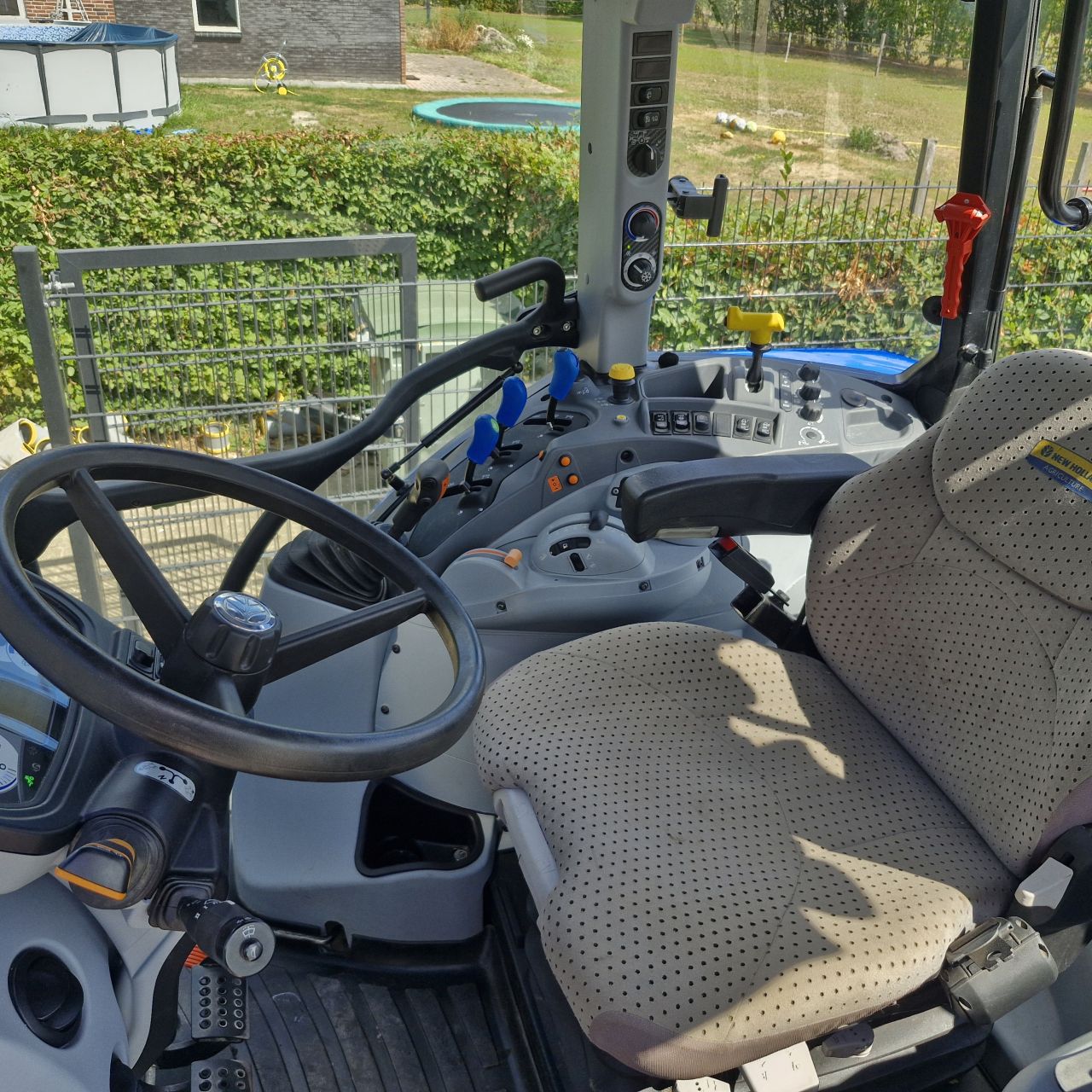 New holland T5.100 electro command